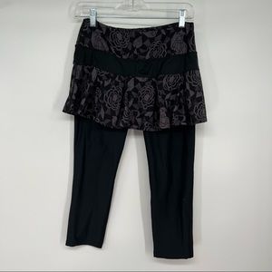 SkirtSports Pleated Skirted Capri Leggings